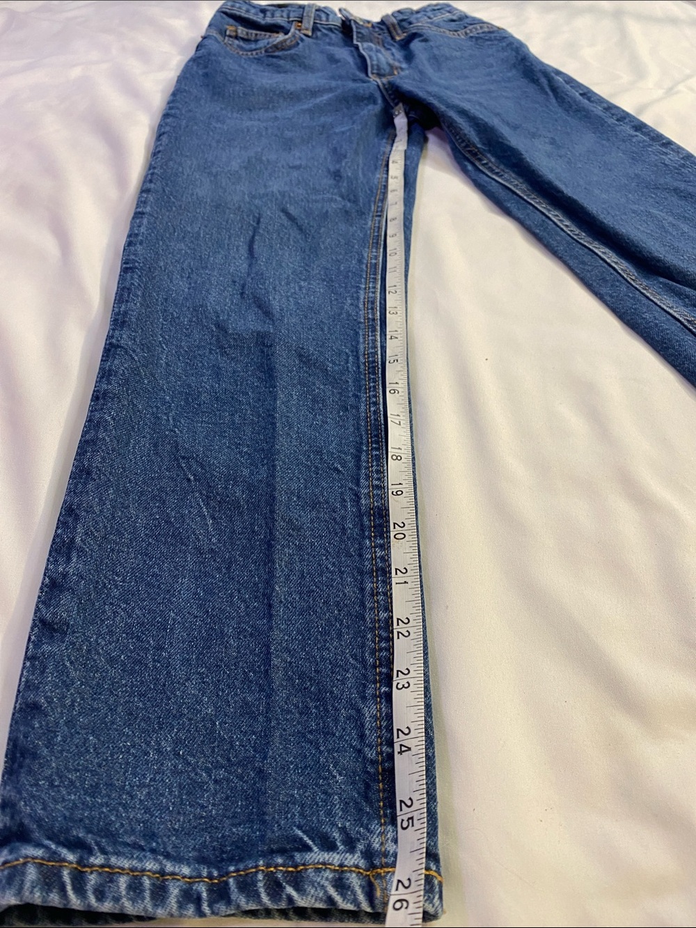 H&M Blue Denim Jeans with Gold Stitching - Picture 5 of 9